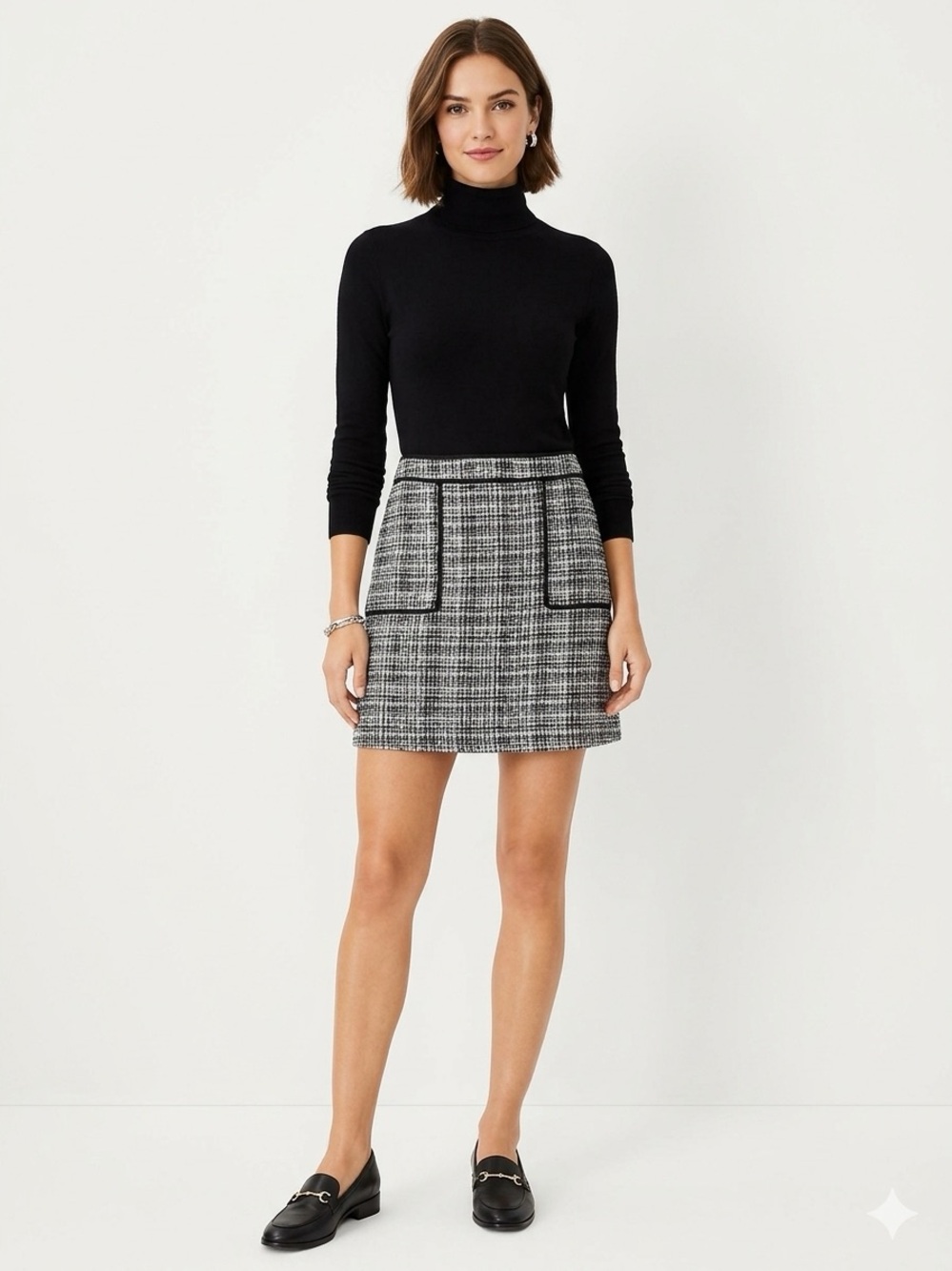 LOFT Black White Tweed Textured Mini Skirt Pockets 12P Preppy Dark Academia